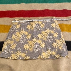 Women’s Size L Skort from NYL.